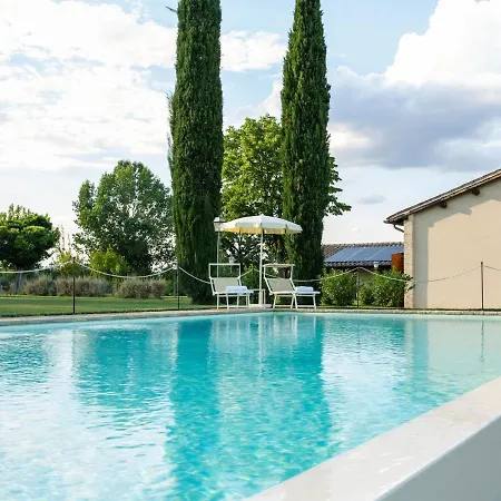Comfy In Papiano With Bbq And Sun Loungers *